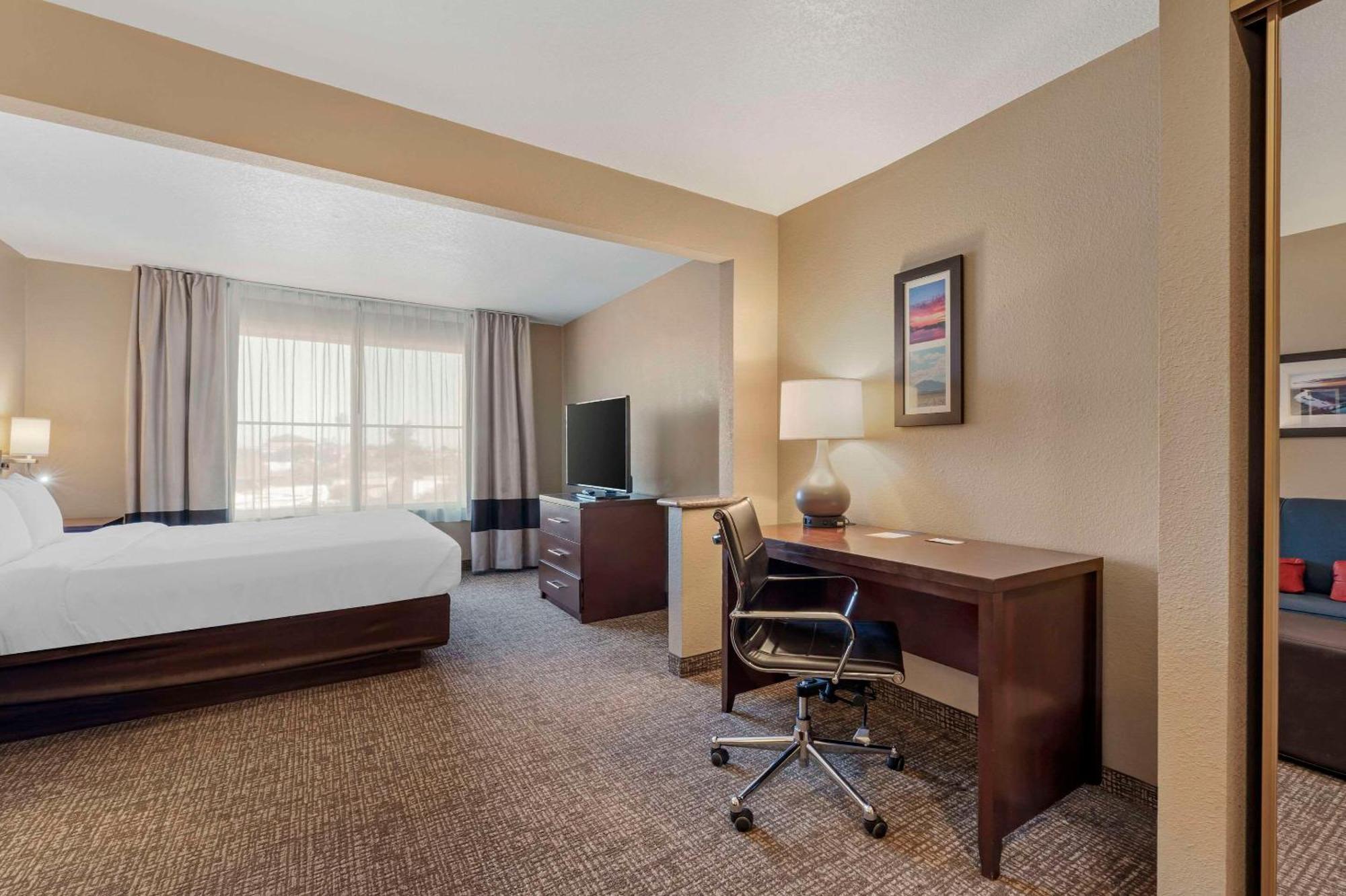 Comfort Inn Lathrop Stockton Airport מראה חיצוני תמונה