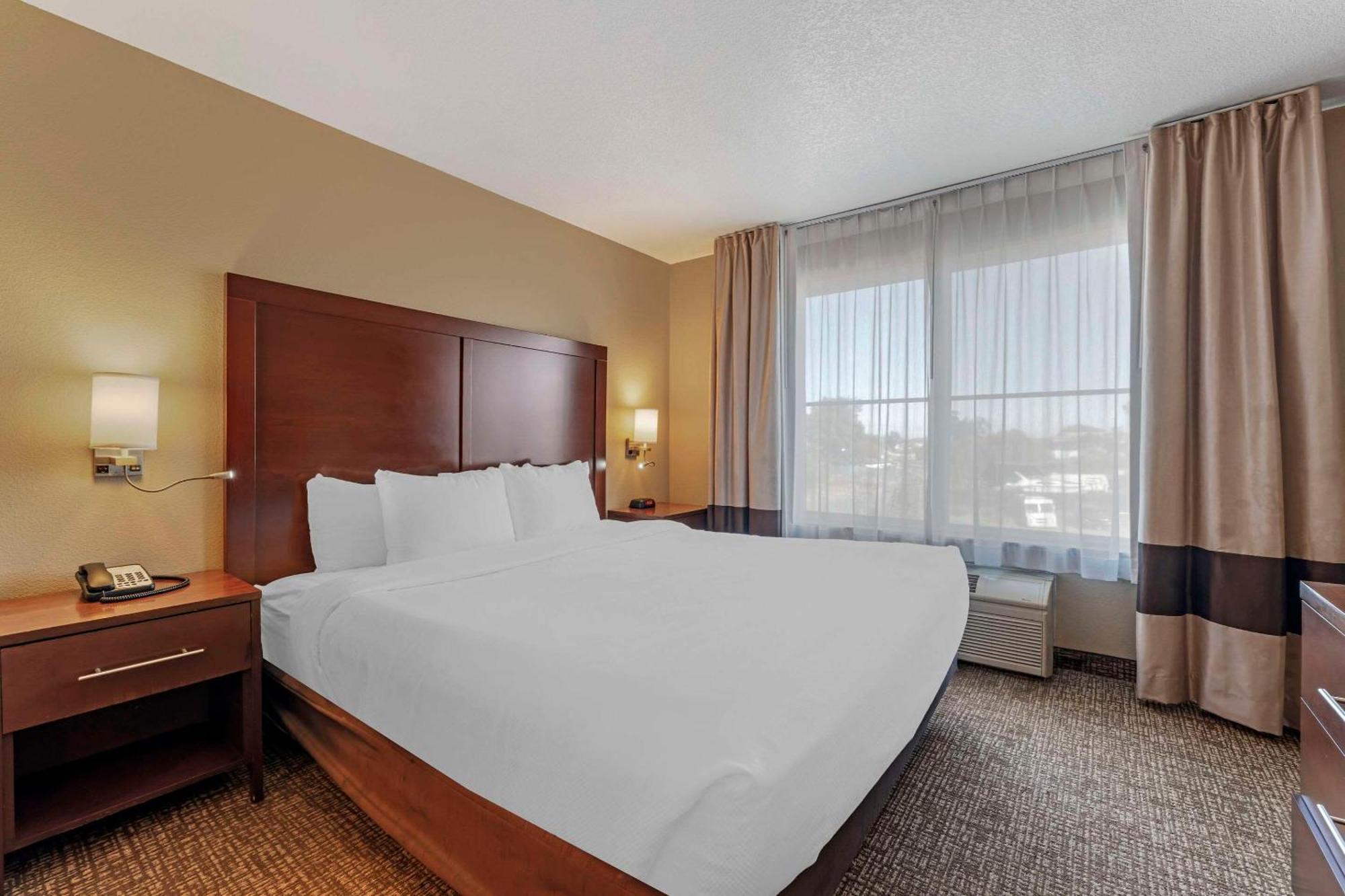Comfort Inn Lathrop Stockton Airport מראה חיצוני תמונה