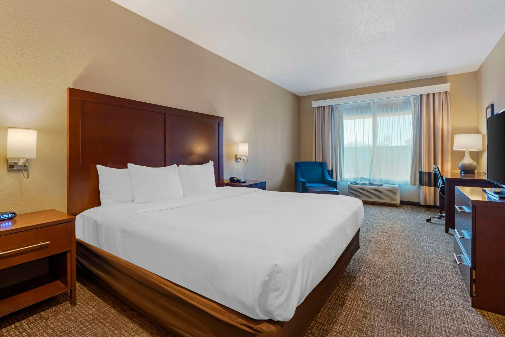 Comfort Inn Lathrop Stockton Airport מראה חיצוני תמונה