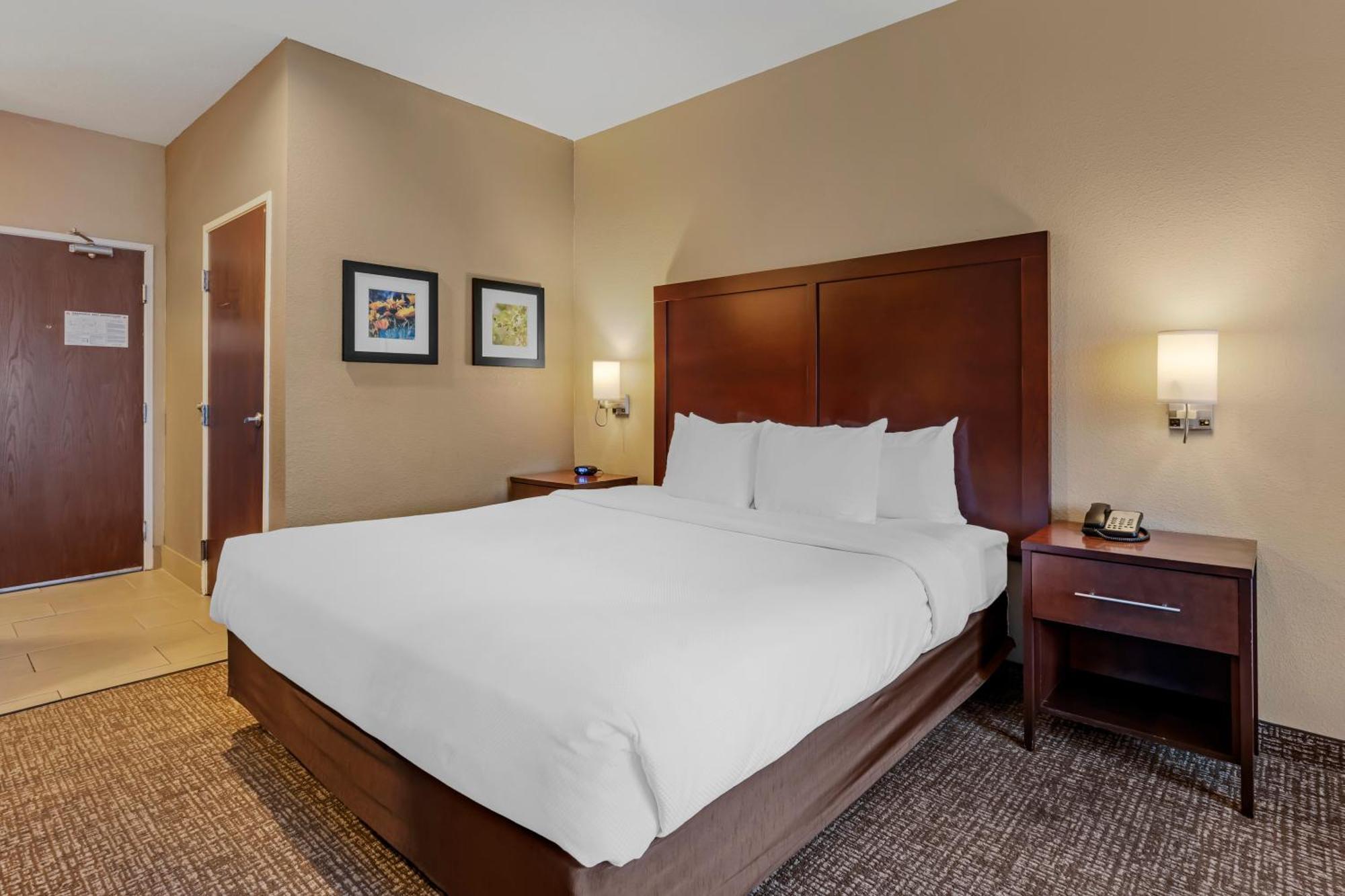 Comfort Inn Lathrop Stockton Airport מראה חיצוני תמונה