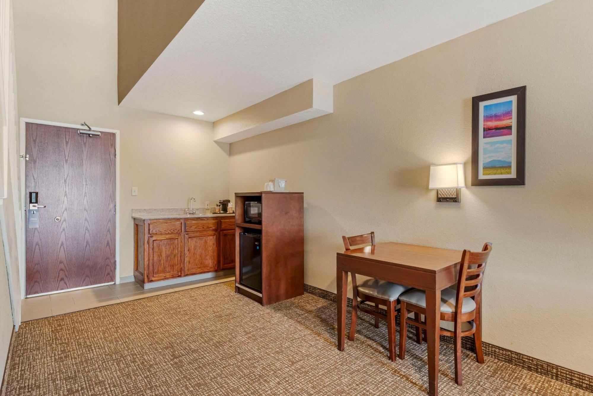 Comfort Inn Lathrop Stockton Airport מראה חיצוני תמונה