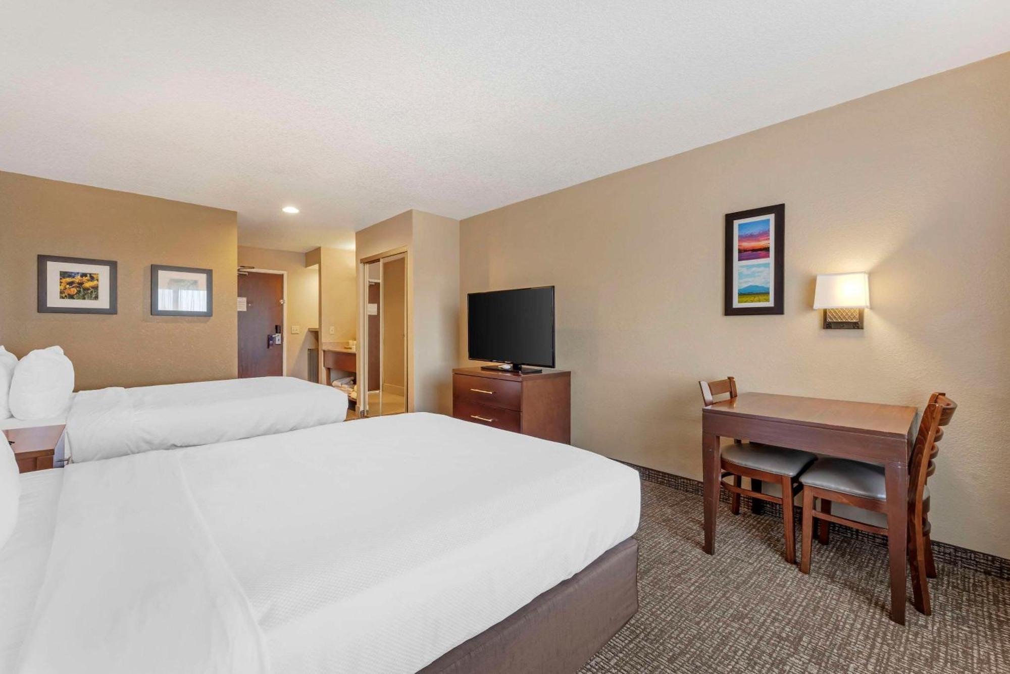 Comfort Inn Lathrop Stockton Airport מראה חיצוני תמונה