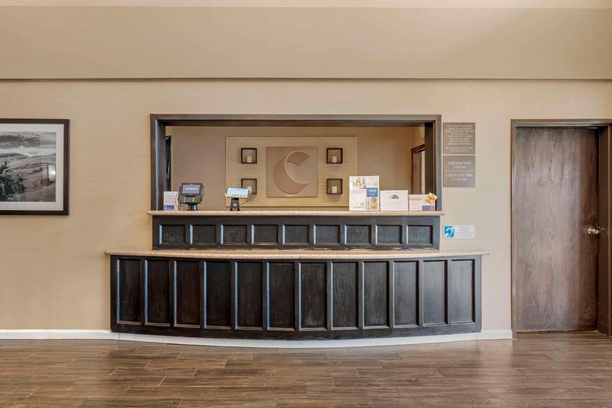 Comfort Inn Lathrop Stockton Airport מראה חיצוני תמונה