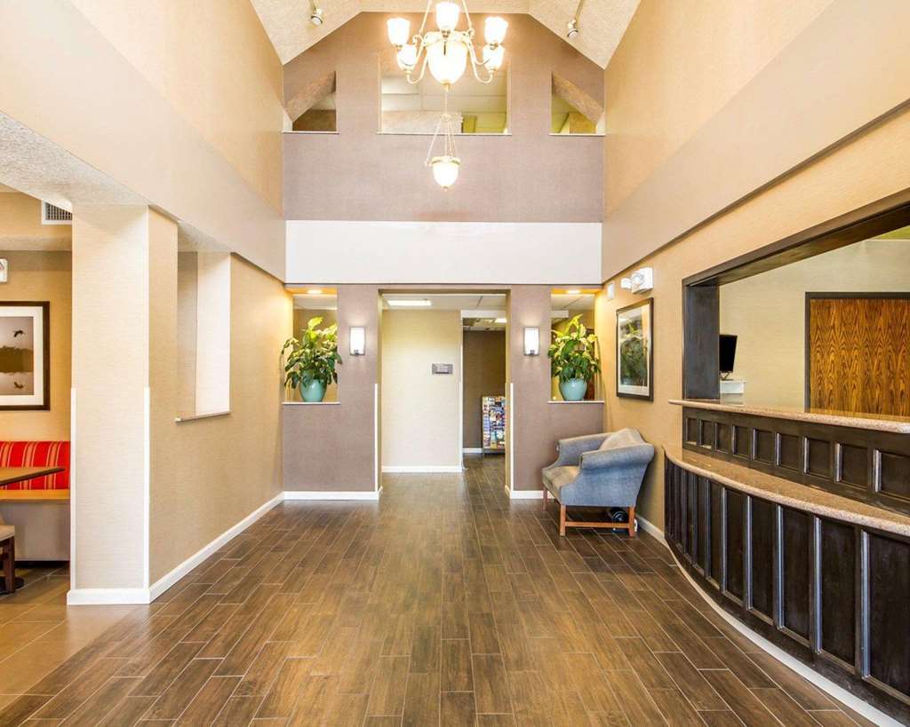 Comfort Inn Lathrop Stockton Airport מראה פנימי תמונה